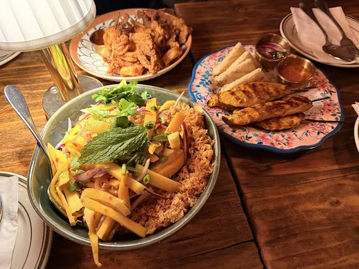 Saranrom Thai Picture 1