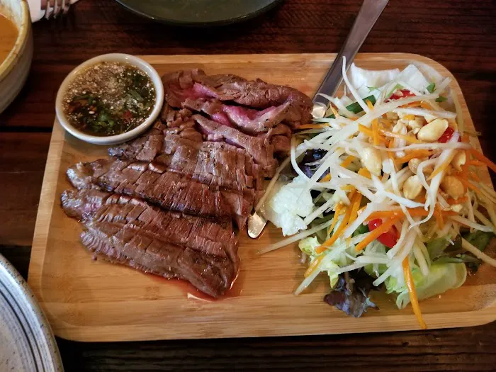 Ros Niyom Thai Restaurant Picture 8