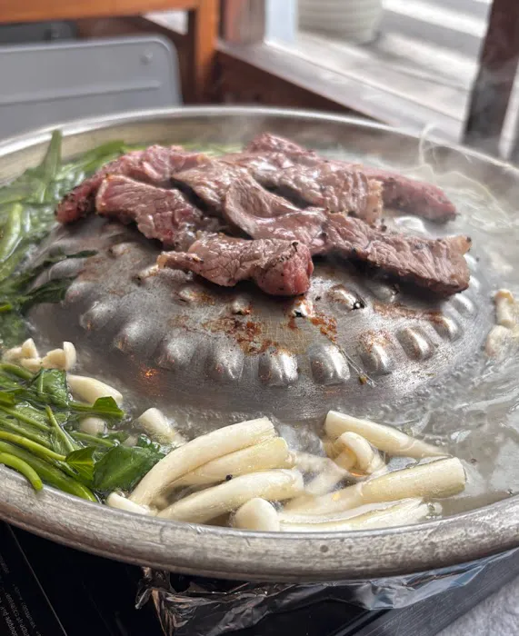 Tea Cup Cafe Picture 9