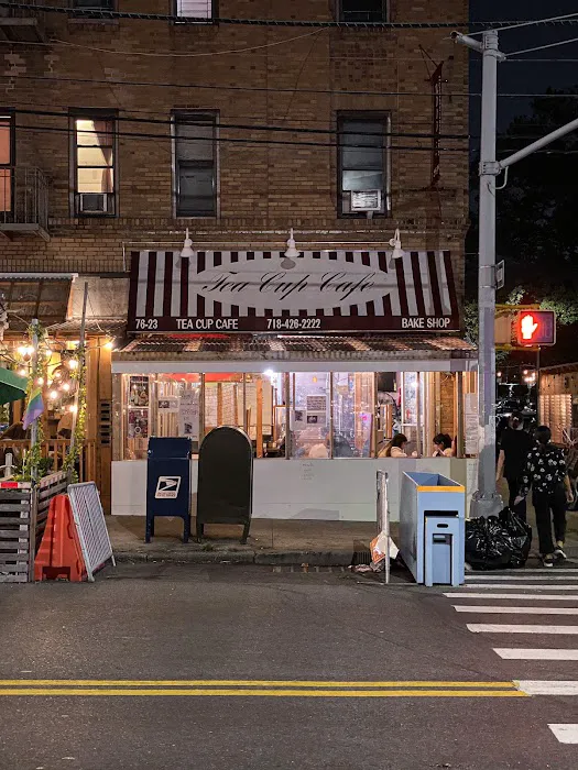 Tea Cup Cafe Picture 4