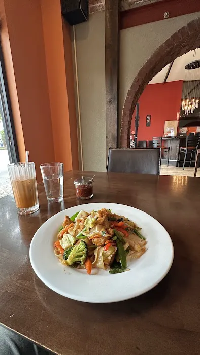 Hi-So Thai Picture 6