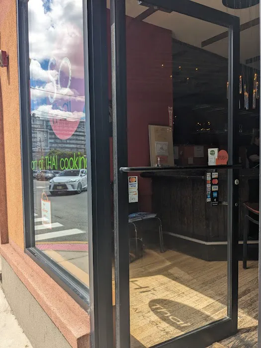 Hi-So Thai Picture 10