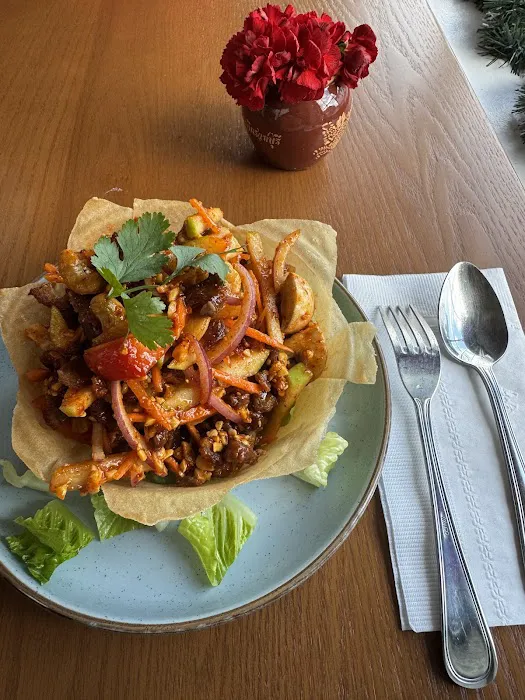 Thai Essence Picture 4