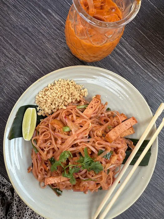 Wild Ginger Picture 7