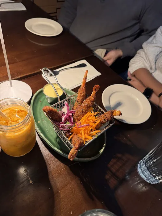 Sukhumvit Thai Eatery NJ Picture 2