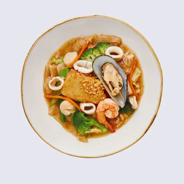 Sukhumvit Thai Eatery NJ Picture 6