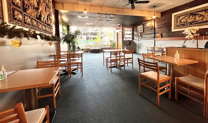 Morris Thai Cuisine Picture 8