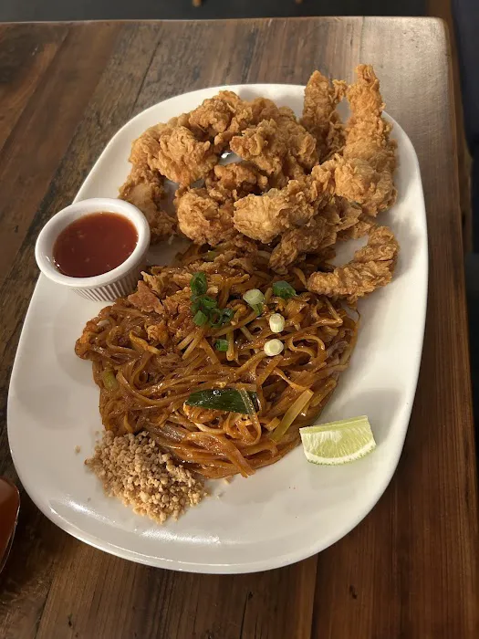 Morris Thai Cuisine Picture 10