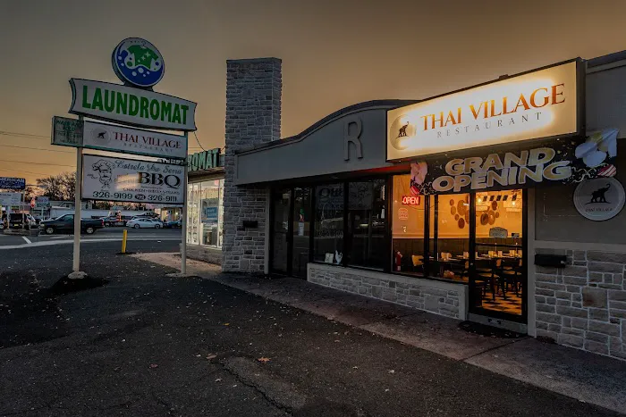 Thai Village Picture 2