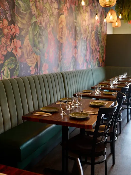 8thai restaurant Picture 5