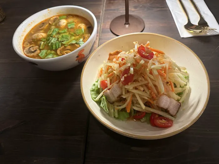 Koo Thai (Upper West Side) Picture 2
