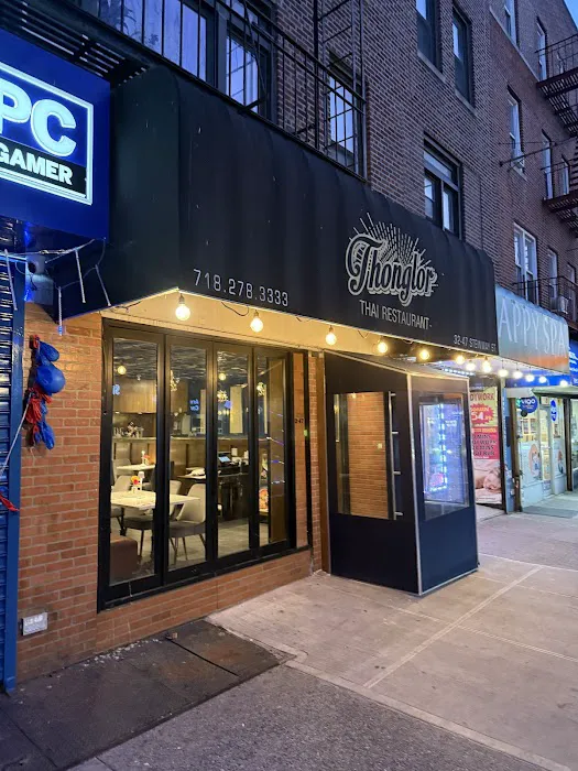 Thonglor Thai Restaurant Picture 10