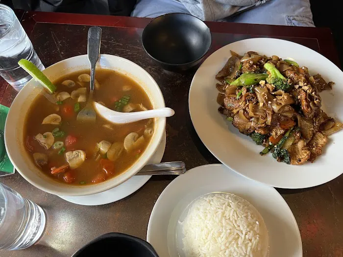 Thai Tree NYC Picture 9