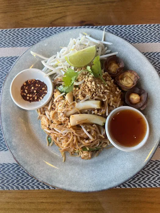 Thai Diva Cuisine Picture 7