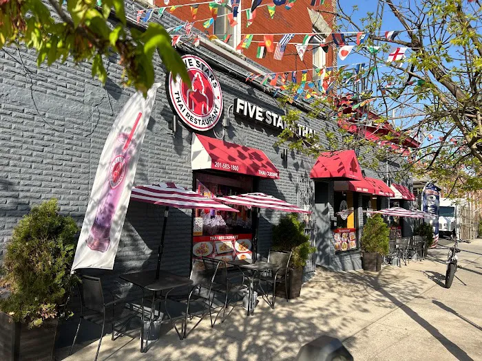 Five Stars Thai Restaurant Picture 4