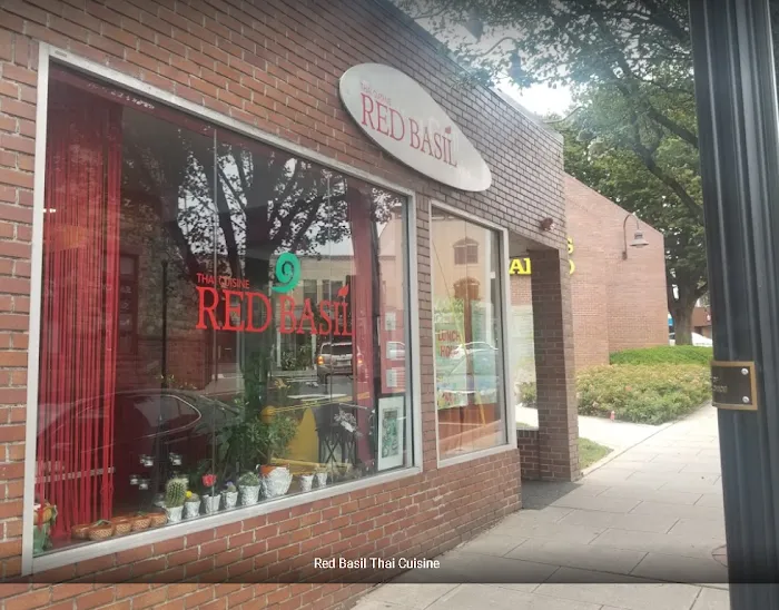 Red Basil Thai Cuisine Picture 9