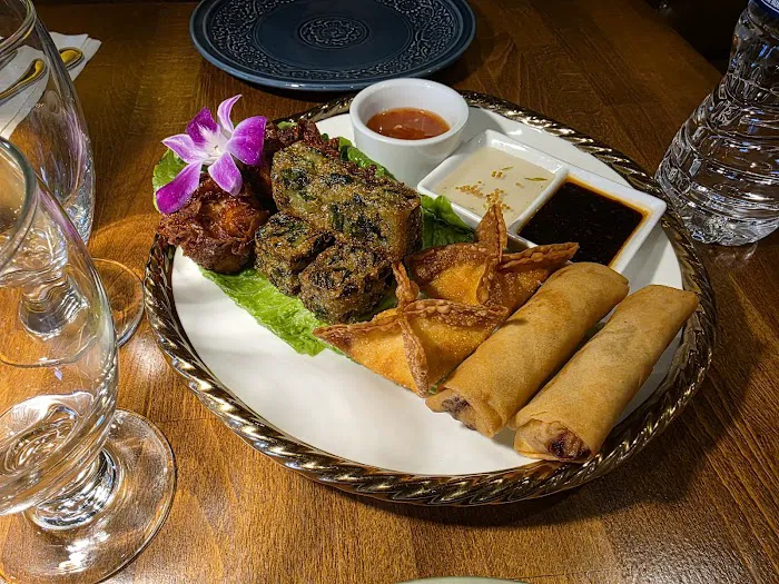 Nakorn Thai Restaurant Picture 3