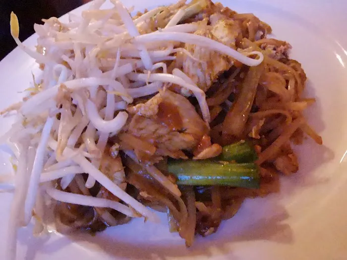 Summit Thai Cuisine Picture 8