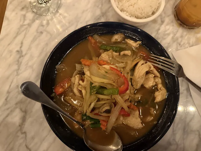 Phattra Thai Restaurant Picture 5