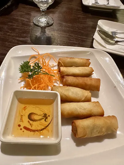 Thai Basil Restaurant Picture 7