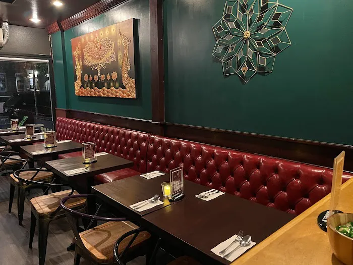 Mongkhon Thai Cuisine Picture 2