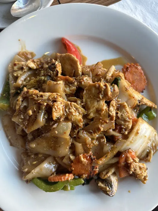 San Aroy Thai Kitchen Picture 10