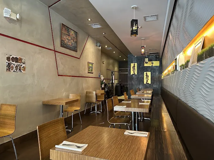 San Aroy Thai Kitchen Picture 9