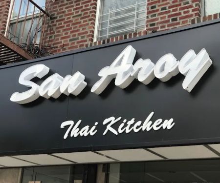 San Aroy Thai Kitchen