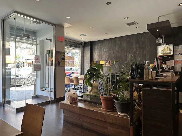 San Aroy Thai Kitchen Picture 8