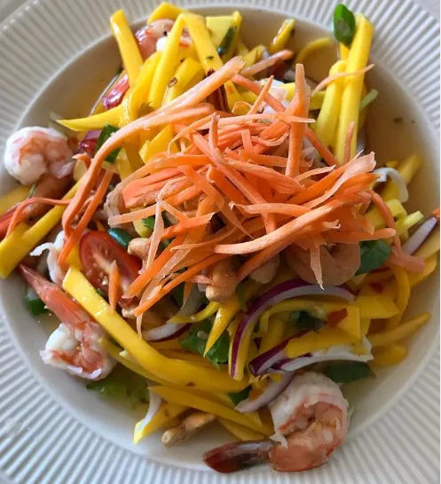 KhanTong Thai Kitchen Picture 4