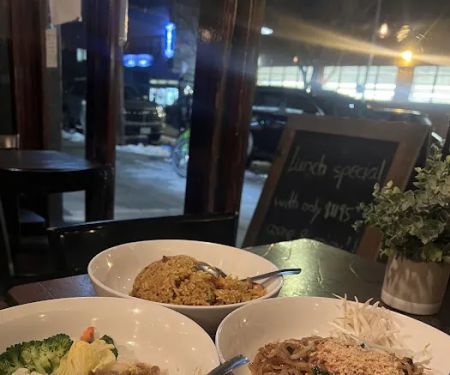 Sweet Basil Thai Restaurant (Queens)