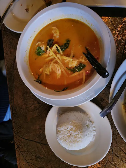 Sweet Basil Thai Restaurant (Queens) Picture 10