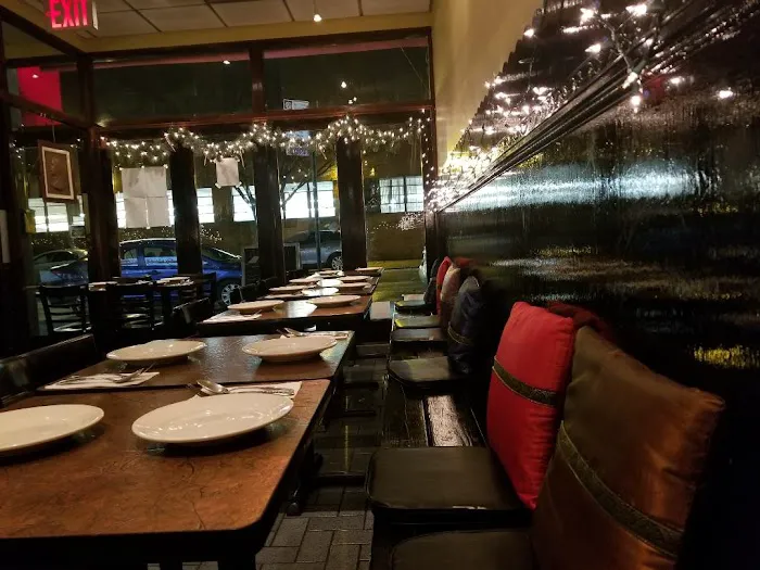 Sweet Basil Thai Restaurant (Queens) Picture 6