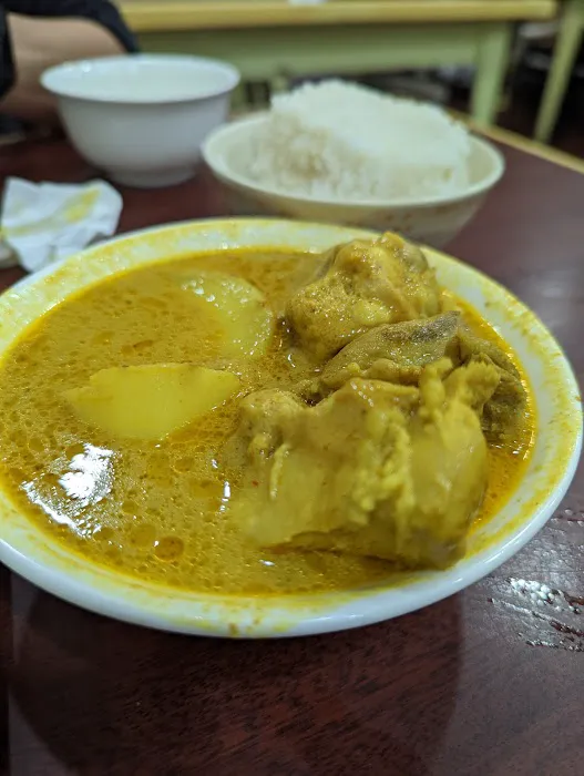 Betong Hainan Chicken Picture 7