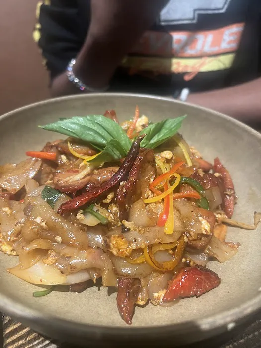 Thai social Picture 7