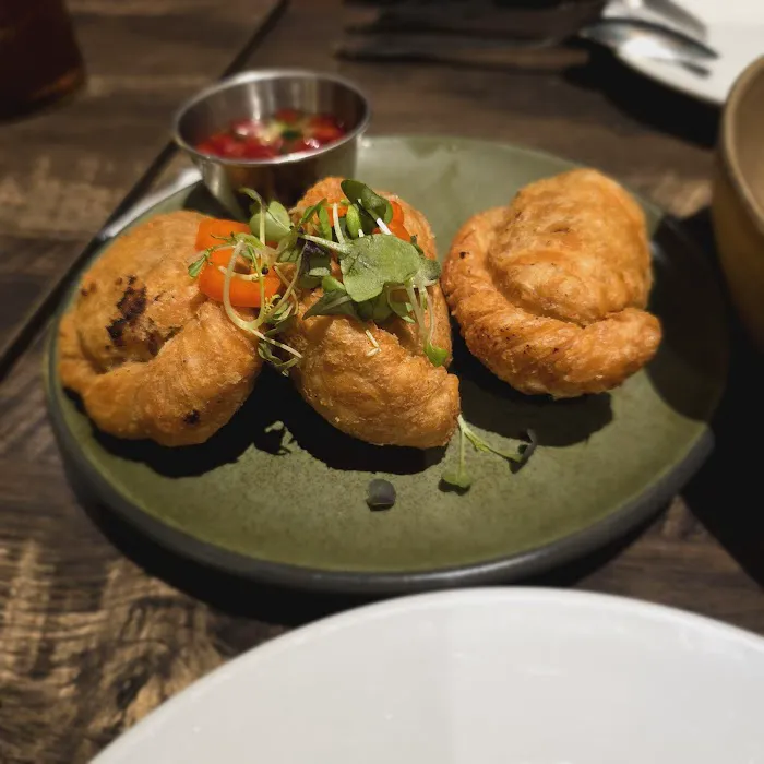 Thai social Picture 4