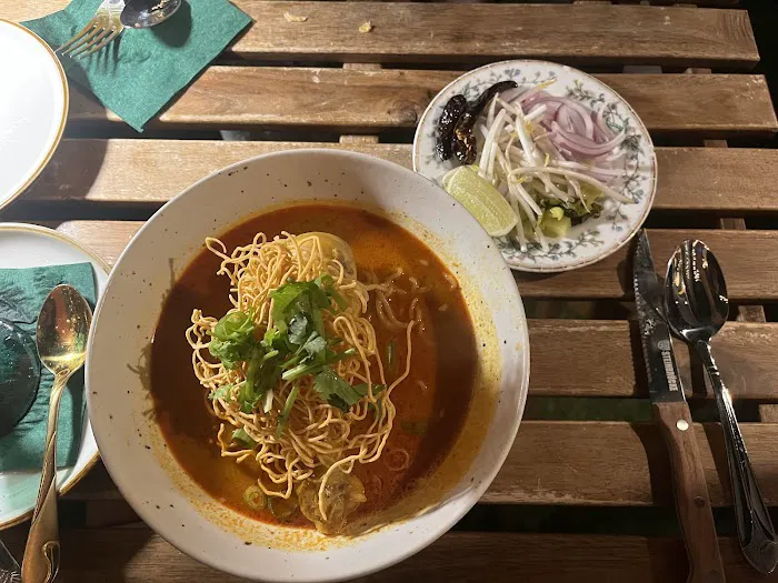 Thai social Picture 1