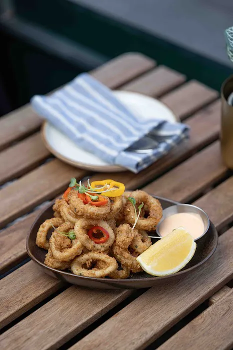 Thai social Picture 9