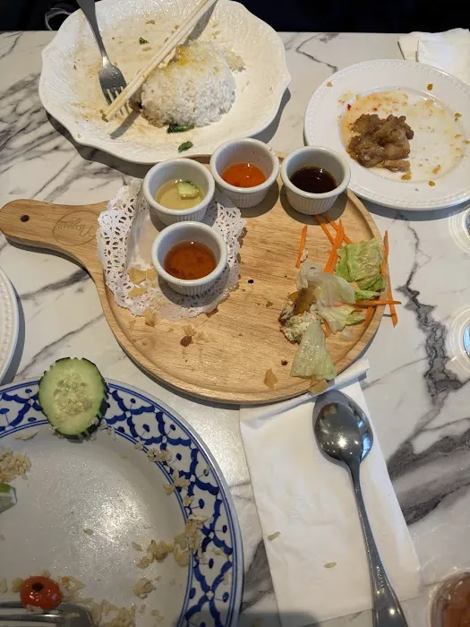 Niyom Thai Kitchen Picture 3