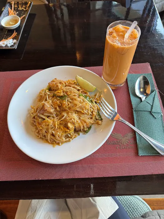Eagle Thai Cuisine Picture 4