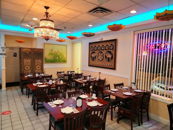 THAI 🪷 LOTUS Thai Cuisine (Zabihah Halal حلال) Picture 5