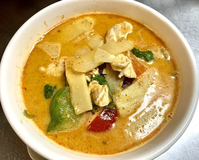 Ditmars Thai Picture 3