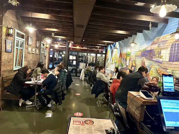 Ditmars Thai Picture 10