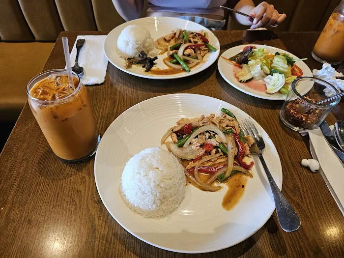 JaydSiri Thai Bistro Picture 9