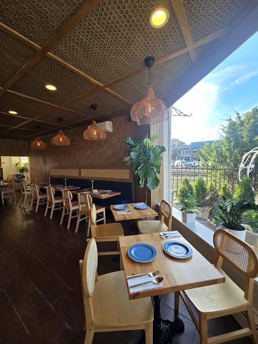 Chorn Thong Picture 10