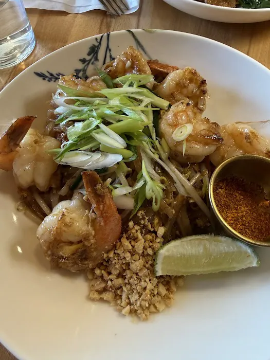 Chorn Thong Picture 8