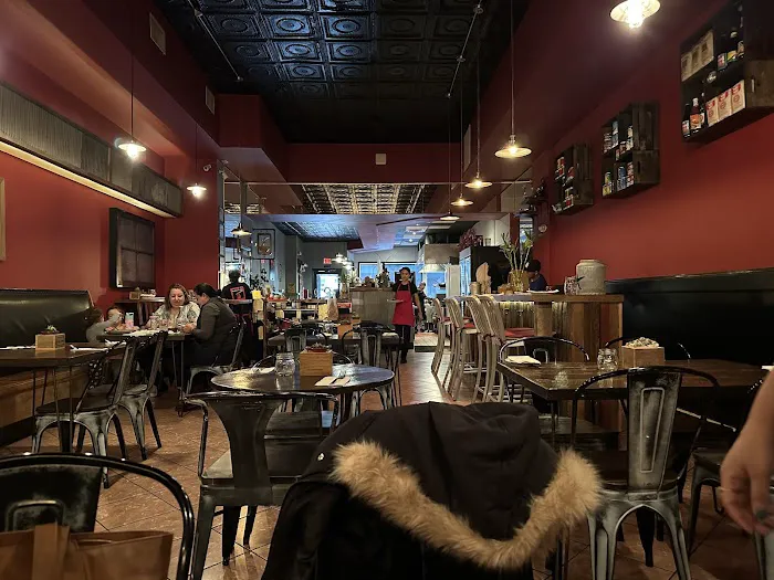 Kuay Tiew Noodles & More Picture 5