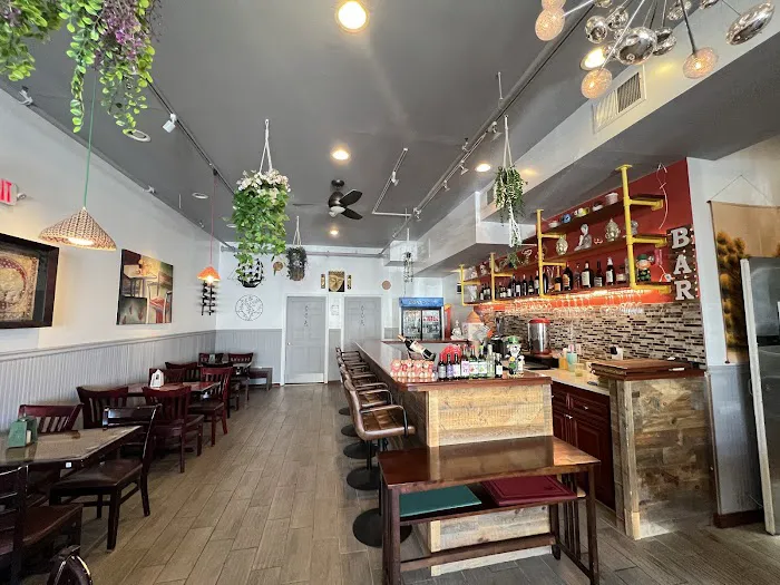 Eagle Thai Cuisine Mclean Picture 8