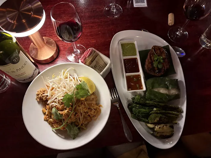 Origin French Thai Picture 2