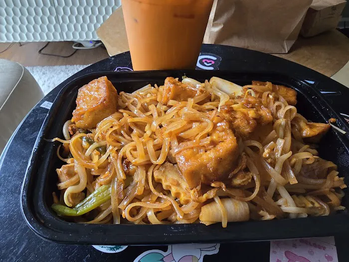 Phirom thai restaurant Picture 10